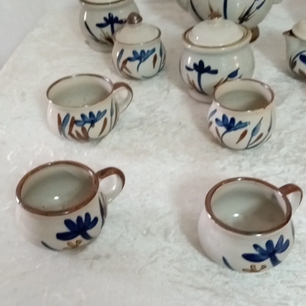 Vintage Japanese Blue Lotus Stoneware Coffee & Tea Set 12 Pc